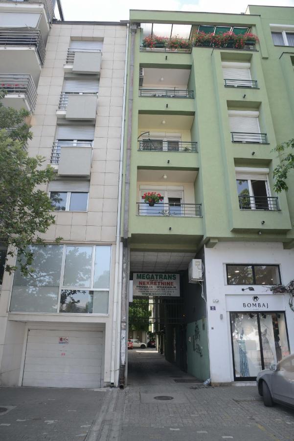 Apartment Dobraya Blue Novi Sad Exteriör bild